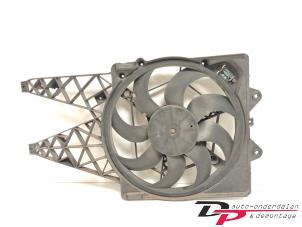 Gebruikte Koelvin Fiat Bravo (198A) 1.4 16V Prijs € 25,00 Margeregeling aangeboden door DP Auto-onderdelen & Demontage