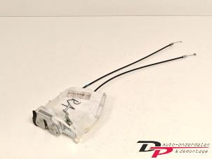 Gebruikte Deurslot Mechaniek 4Deurs rechts-achter Opel Agila (B) 1.0 12V Prijs € 19,00 Margeregeling aangeboden door DP Auto-onderdelen & Demontage