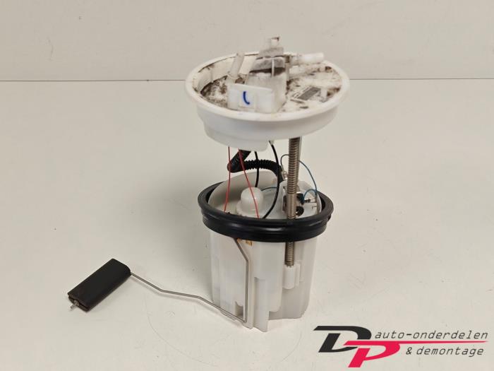 Gebruikte Tank element Pomp Ford Kuga II (DM2) 1.5 EcoBoost 16V 150 Prijs € 39,00 Margeregeling aangeboden door DP Auto-onderdelen & Demontage