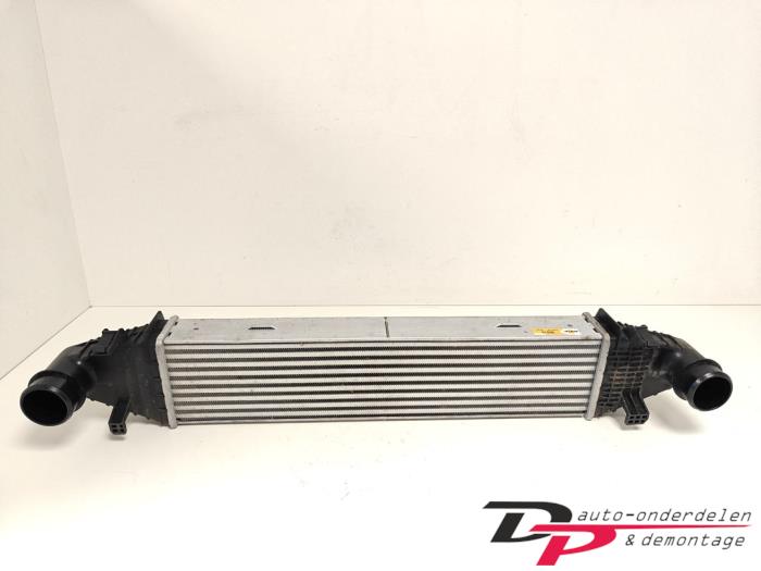 Gebruikte Intercooler Mercedes C (W204) 3.0 C-320 CDI V6 24V Prijs € 40,00 Margeregeling aangeboden door DP Auto-onderdelen & Demontage