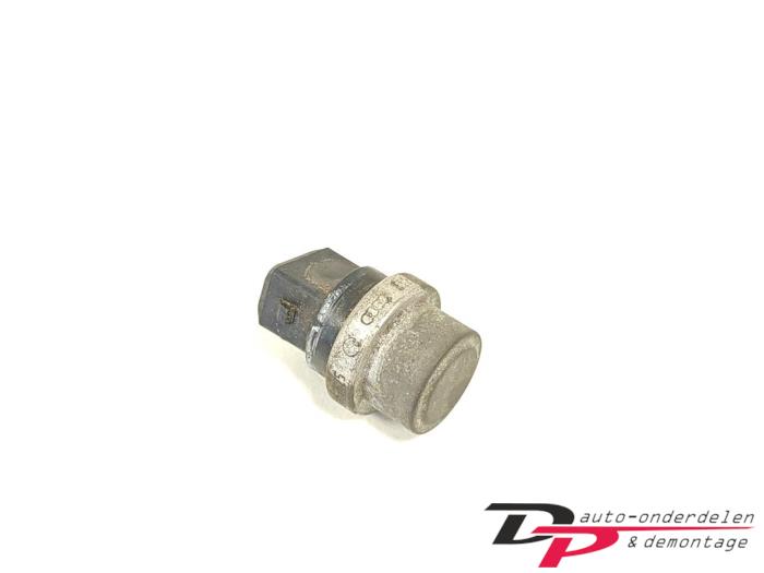 Gebruikte Motor Temperatuursensor Volkswagen Golf III Cabrio Restyling (1E7) 2.0 Prijs € 9,95 Margeregeling aangeboden door DP Auto-onderdelen & Demontage