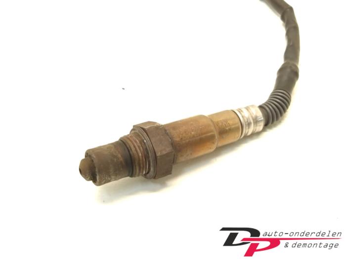 Lambda Sonde van een Ford Focus 3 1.0 Ti-VCT EcoBoost 12V 100 2013
