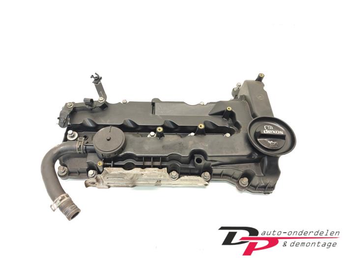 Gebruikte Kleppendeksel Opel Meriva (B) 1.6 CDTI 16V Prijs € 33,00 Margeregeling aangeboden door DP Auto-onderdelen & Demontage