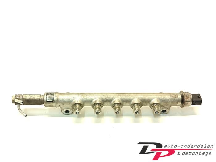 Gebruikte Common rail (Injectie) Opel Meriva (B) 1.6 CDTI 16V Prijs € 30,00 Margeregeling aangeboden door DP Auto-onderdelen & Demontage