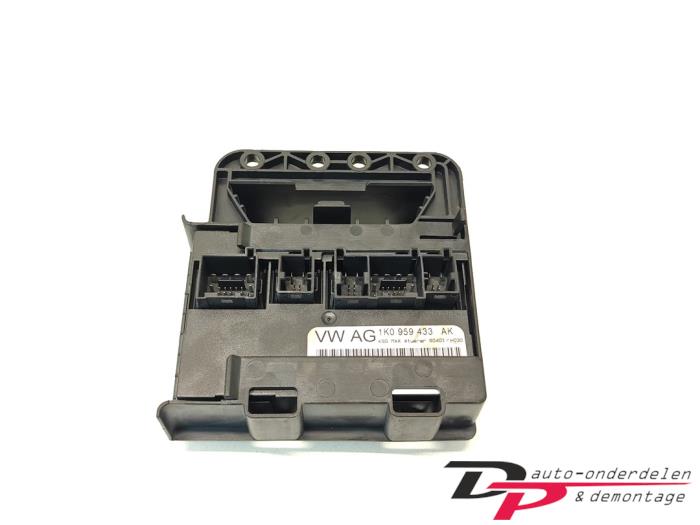Gebruikte Computer Body Control Seat Leon (1P1) 1.6 Prijs € 14,95 Margeregeling aangeboden door DP Auto-onderdelen & Demontage