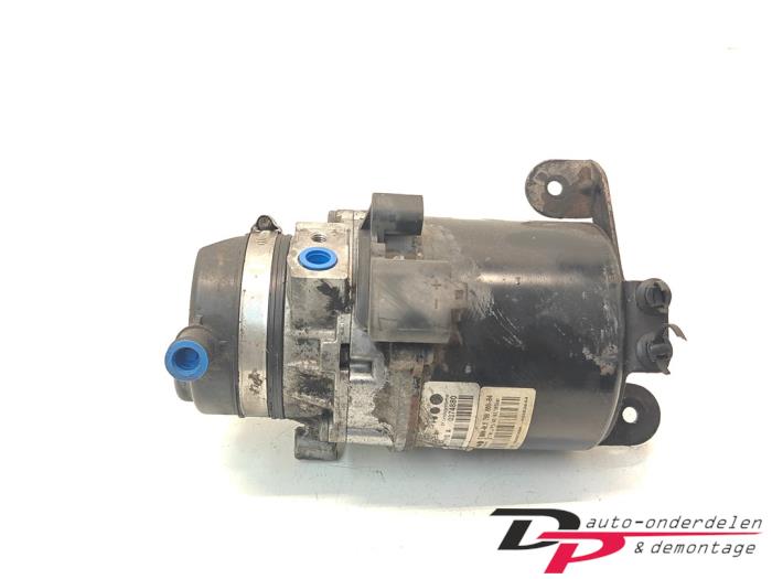 Gebruikte Servopomp BMW Mini (R50/53) 1.6 16V Cooper Prijs € 180,00 Margeregeling aangeboden door DP Auto-onderdelen & Demontage