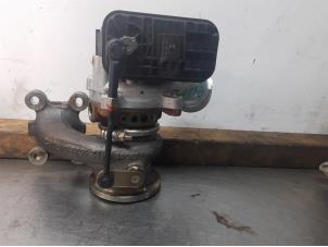 Gebruikte Turbo Volkswagen Golf VII (AUA) 1.0 TSI 12V BlueMotion Prijs € 375,00 Margeregeling aangeboden door Uittenbogaard onderdelen BV