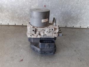 Gebruikte ABS Pomp Mazda 6 Sport (GH14/GHA4) 2.2 CiTD 16V 163 Prijs € 125,00 Margeregeling aangeboden door Uittenbogaard onderdelen BV