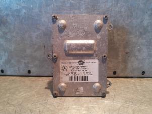 Gebruikte Computer Verlichting Mercedes E (W211) 2.2 E-220 CDI 16V Prijs € 50,00 Margeregeling aangeboden door Uittenbogaard onderdelen BV