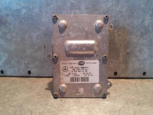 Gebruikte Computer Verlichting Mercedes E (W211) 2.2 E-220 CDI 16V Prijs € 50,00 Margeregeling aangeboden door Uittenbogaard onderdelen BV