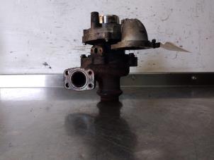 Gebruikte Turbo Peugeot 308 (L3/L8/LB/LH/LP) 1.6 BlueHDi 120 Prijs € 300,00 Margeregeling aangeboden door Uittenbogaard onderdelen BV