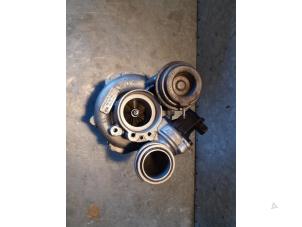 Gebruikte Turbo BMW 5 serie Touring (F11) 550i V8 32V TwinPower Turbo Prijs € 750,00 Margeregeling aangeboden door Uittenbogaard onderdelen BV