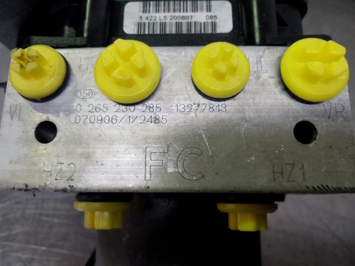 Gereviseerde ABS Pomp Opel Corsa D 1.3 CDTi 16V Ecotec Prijs € 302,50 Inclusief btw aangeboden door Uittenbogaard onderdelen BV