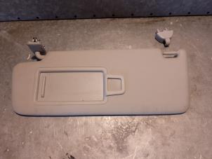 Gebruikte Zonneklep Seat Leon ST (5FF) 1.6 TDI 16V Prijs € 60,00 Margeregeling aangeboden door Uittenbogaard onderdelen BV