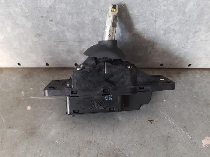 Versnellingspook van een MG HS/EHS I (AS23) 1.5 EHS T-GDI Hybrid 2021