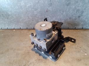 Gebruikte ABS Pomp MG HS/EHS I (AS23) 1.5 EHS T-GDI Hybrid Prijs € 325,00 Margeregeling aangeboden door Uittenbogaard onderdelen BV