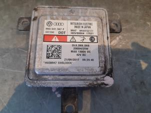Gebruikte Xenon module Volkswagen Caddy IV 2.0 TDI 102 Prijs € 75,00 Margeregeling aangeboden door Uittenbogaard onderdelen BV