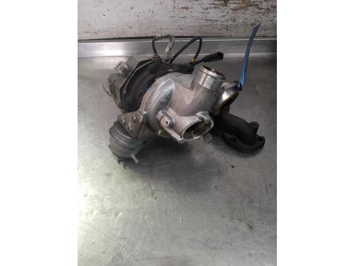 Gebruikte G-lader Volkswagen Golf VII (AUA) 1.6 TDI BMT 16V Prijs € 275,00 Margeregeling aangeboden door Uittenbogaard onderdelen BV