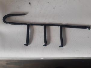 Gebruikte Leiding (diversen) Volkswagen Golf VI (5K1) 1.6 TDI 16V Prijs € 60,50 Inclusief btw aangeboden door Uittenbogaard onderdelen BV