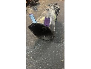 Gebruikte Versnellingsbak Volkswagen Crafter (SY) 2.0 TDI FWD Prijs € 400,00 Margeregeling aangeboden door Uittenbogaard onderdelen BV