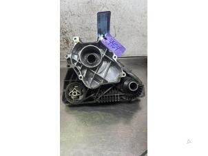 Gebruikte Tussenbak 4x4 BMW X6 (E71/72) xDrive50i 4.4 V8 32V Prijs € 500,00 Margeregeling aangeboden door Uittenbogaard onderdelen BV