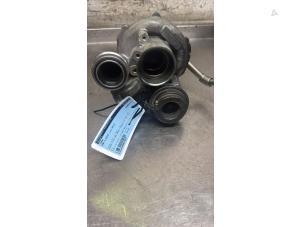 Gebruikte Turbo BMW 5 serie (F10) 550i V8 32V TwinPower Turbo Prijs € 350,00 Margeregeling aangeboden door Uittenbogaard onderdelen BV