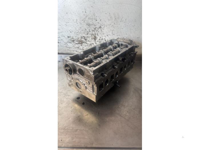 Gebruikte Cilinderkop Volkswagen Transporter T6 2.0 TDI 150 Prijs € 850,00 Margeregeling aangeboden door Uittenbogaard onderdelen BV