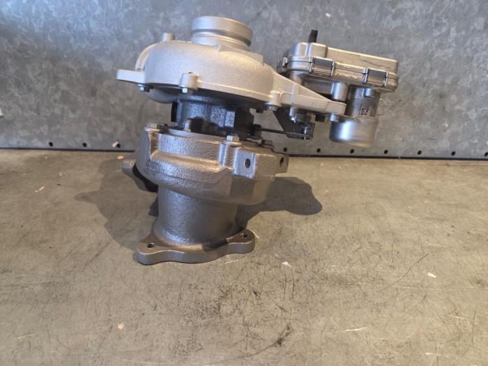 Gereviseerde G-lader Mercedes B (W246/W242) 2.1 B-220 CDI BlueEFFICIENCY, B-220d 16V Prijs € 544,50 Inclusief btw aangeboden door Uittenbogaard onderdelen BV