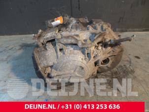 Volvo V70 Versnellingsbak O1685 foto 3