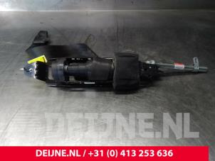 Volvo C30 Front seatbelt, right O3100 photo 2