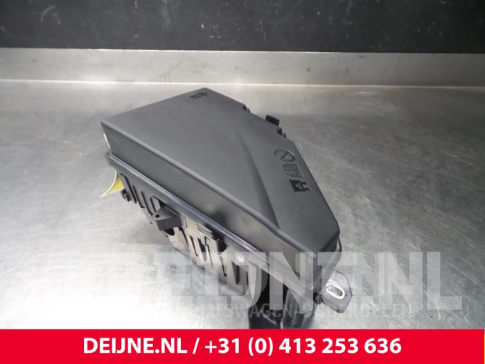 Volvo V90 Sicherungskasten O3219
