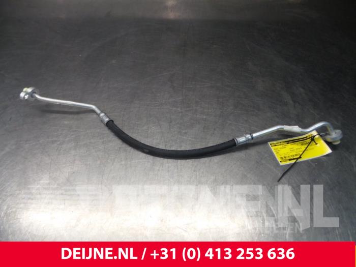Volvo V90 Air conditioning line O3294