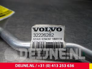Volvo V90 Klima Leitung O3294 foto 2