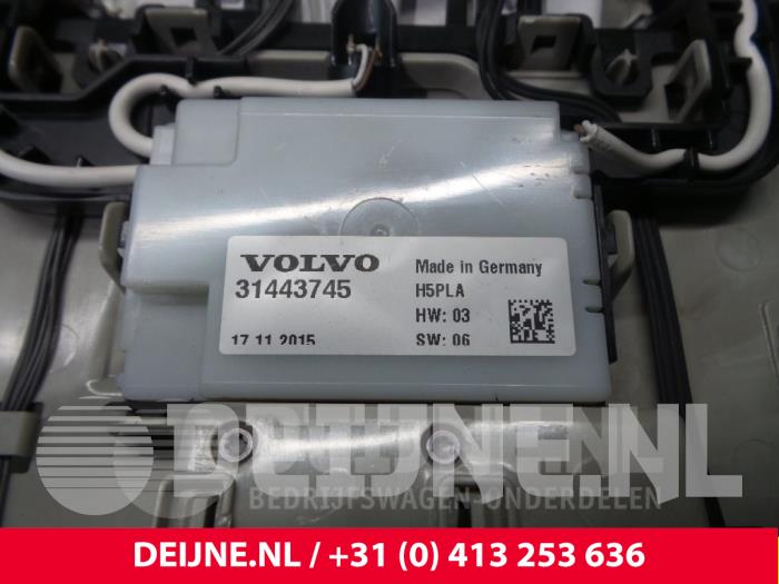 Binnenverlichting voor van een Volvo XC90 II 2.0 T8 16V Twin Engine AWD 2015