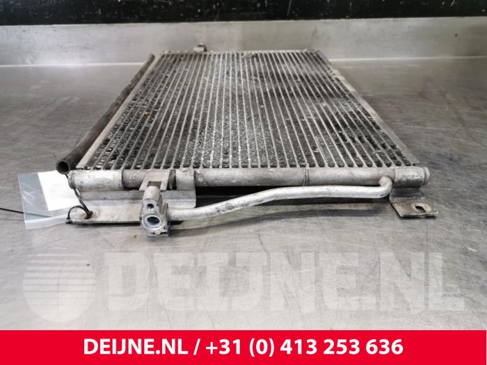 Airco Condensor van een Volvo 850 Estate 2.3i T-5 Turbo 20V 1995