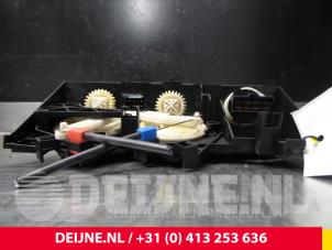 Volvo S40/V40 Heater control panel O3798 photo 2