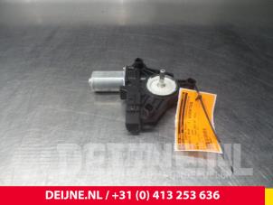 Volvo V40 Fenstermotor Tür O3931 foto 2