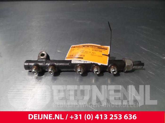 Volvo V40 Einspritzdüse (Einspritzer) O3938