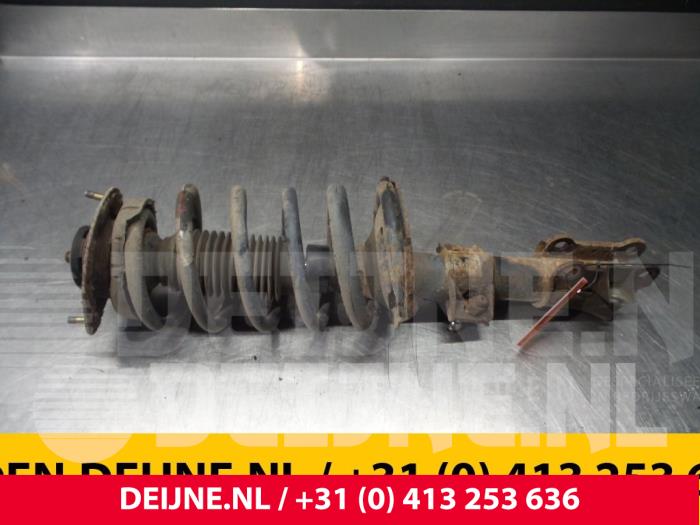 Volvo XC90 Schokdemperpoot rechts-voor O4402