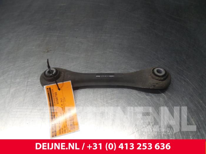Volvo V40 Querlenker unten rechts hinten O4702