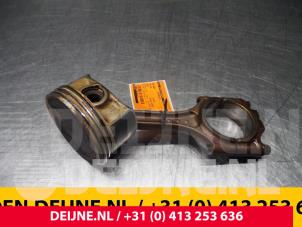 Volvo V50 Kolben O4902 foto 2