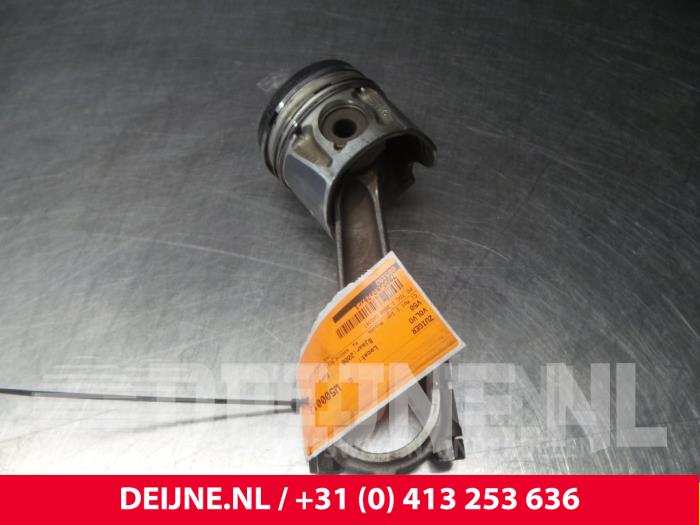 Volvo V50 Kolben O4904