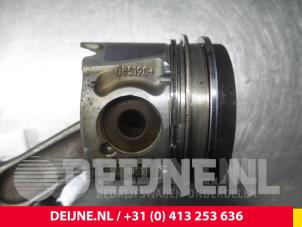 Volvo V50 Kolben O4904 foto 2