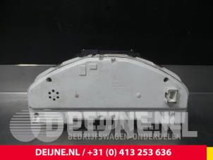 Volvo V70 Odometer KM O4923 photo 2