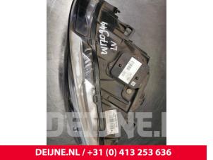 Volvo S60 Headlight, left O5031 photo 2