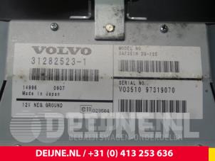 Volvo V70 Navigatie Display O5124 foto 2