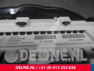 Volvo V40 Odometer KM O5185 photo 2