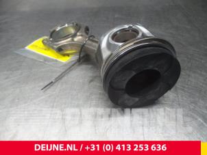 Volvo XC60 Piston O5487 photo 2