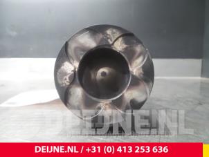 Volvo V40 Kolben O5639 foto 3