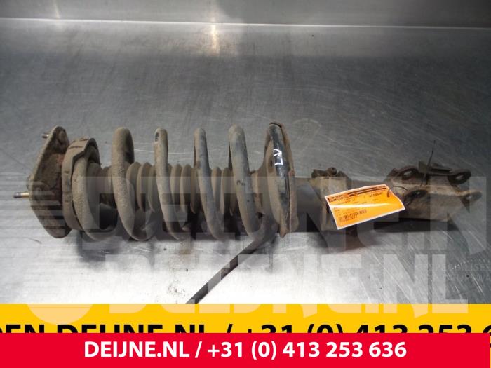 Volvo XC90 Schokdemperpoot links-voor O5706